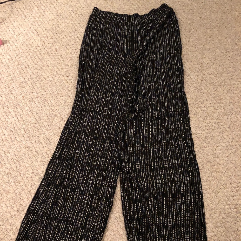 wide leg black and white side slit pants